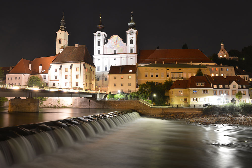 stadt-steyr-nacht.jpg