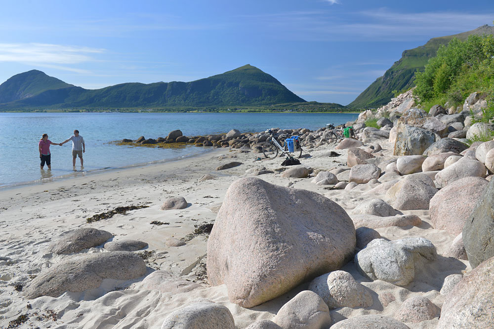 moa-helgelandkueste-norwegen-strand.jpg